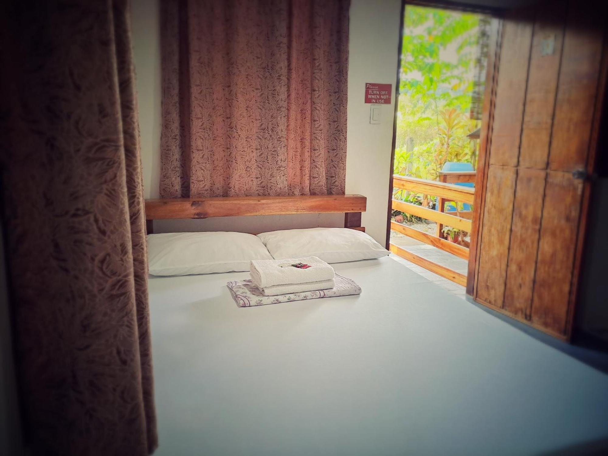 Nobi'S Inn, Port Barton San Vicente  Kültér fotó