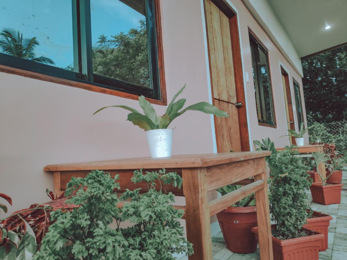 Nobi'S Inn, Port Barton San Vicente  Kültér fotó